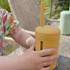 Mugg med sugrör silikon 200 ml ockra