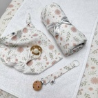 Pacifier clip muslin blossom